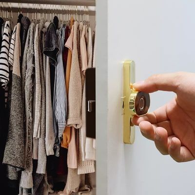 OEM/ODM Cerradura de gabinete de madera sin llave con impresión digital Velocidad de apertura de la puerta Menos de 0,5 s
